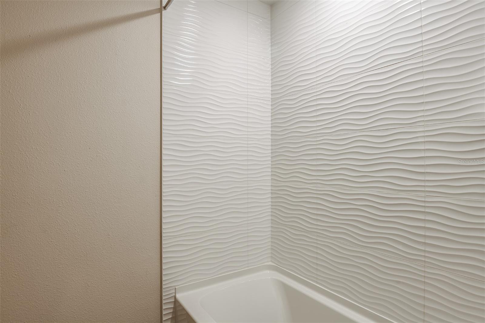 PASADENA LANDING - Residential