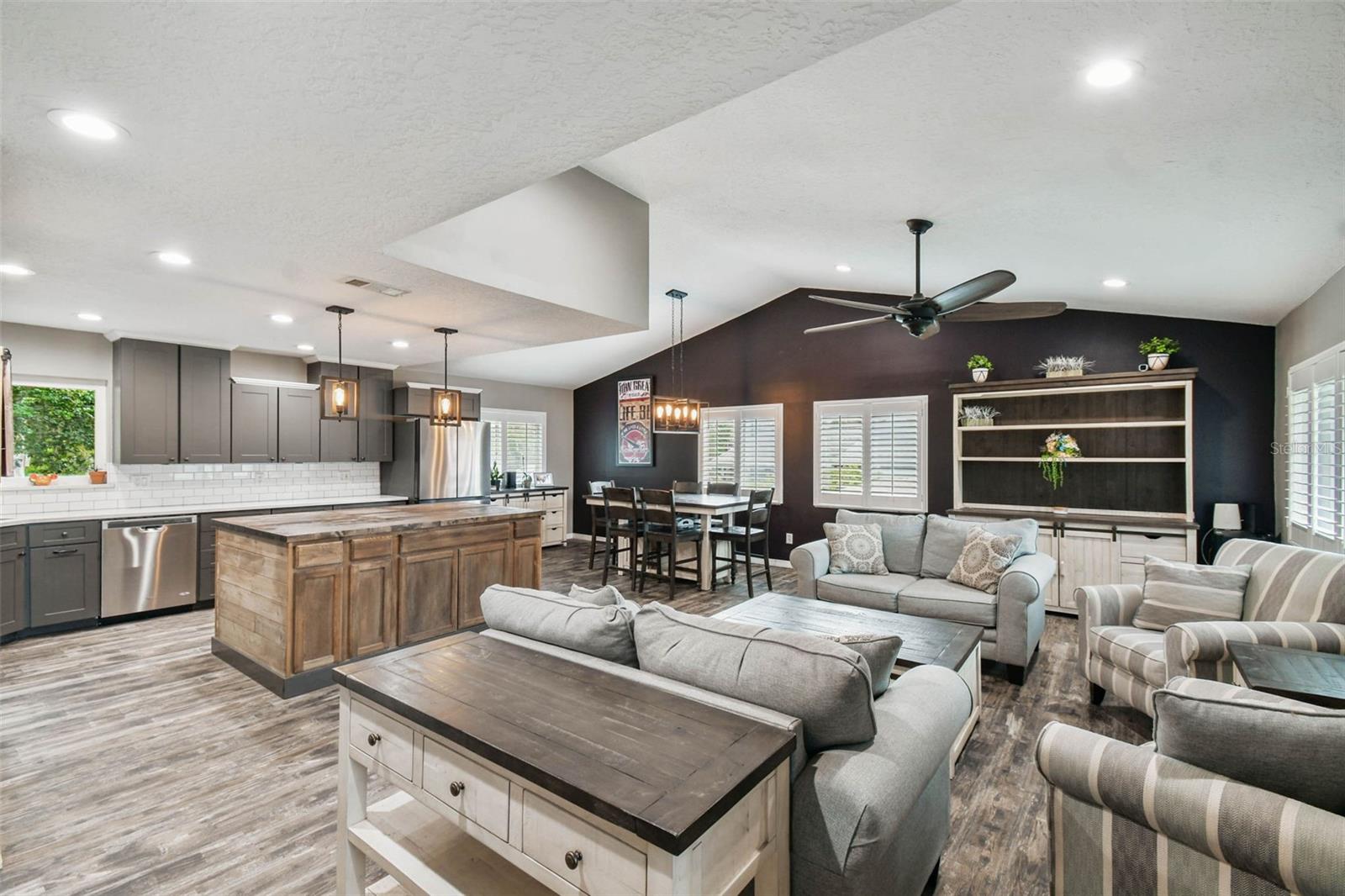 3585 JERICHO DRIVE