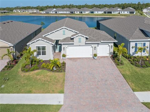 A home in PORT CHARLOTTE