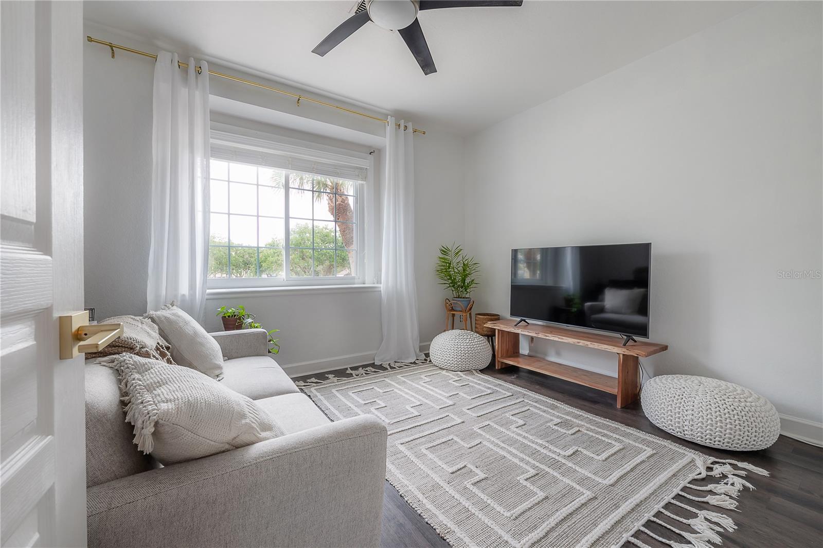 SEASIDE ESTATES - Residential