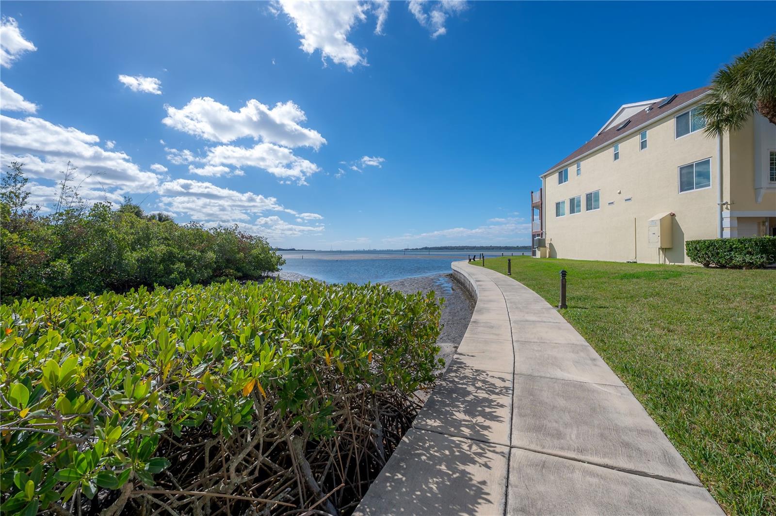 SEASIDE ESTATES - Residential