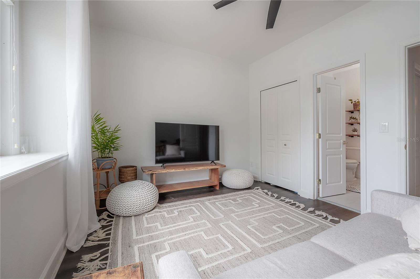 SEASIDE ESTATES - Residential