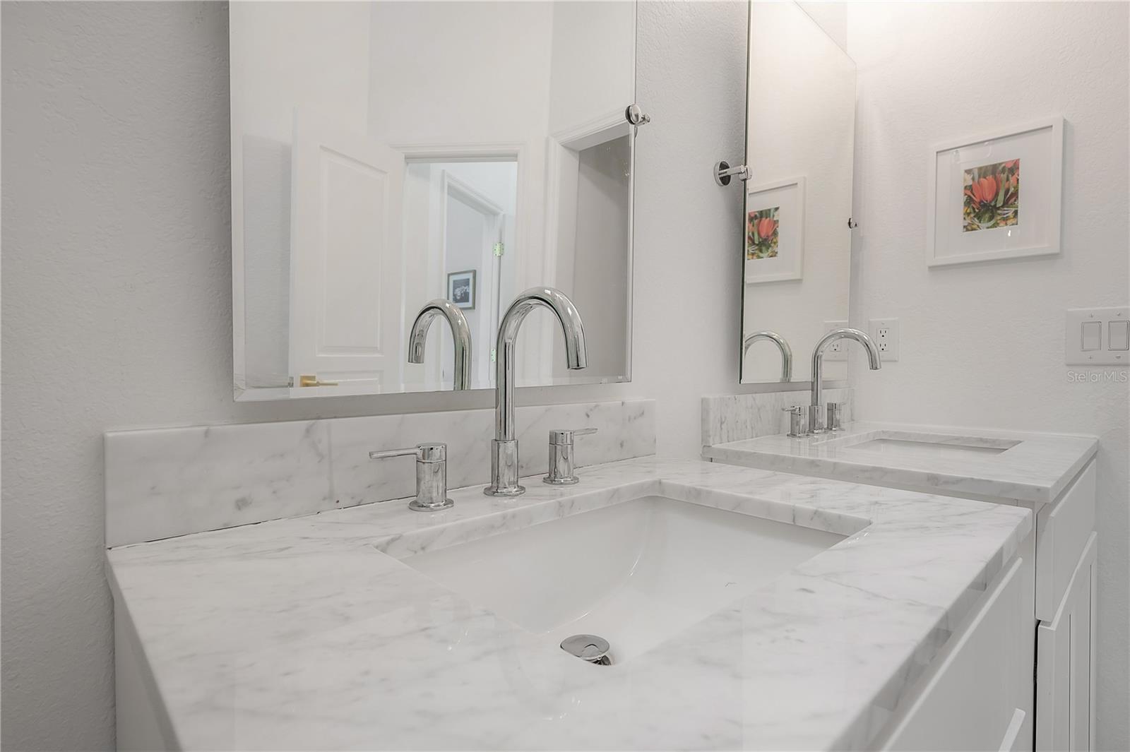 SEASIDE ESTATES - Residential