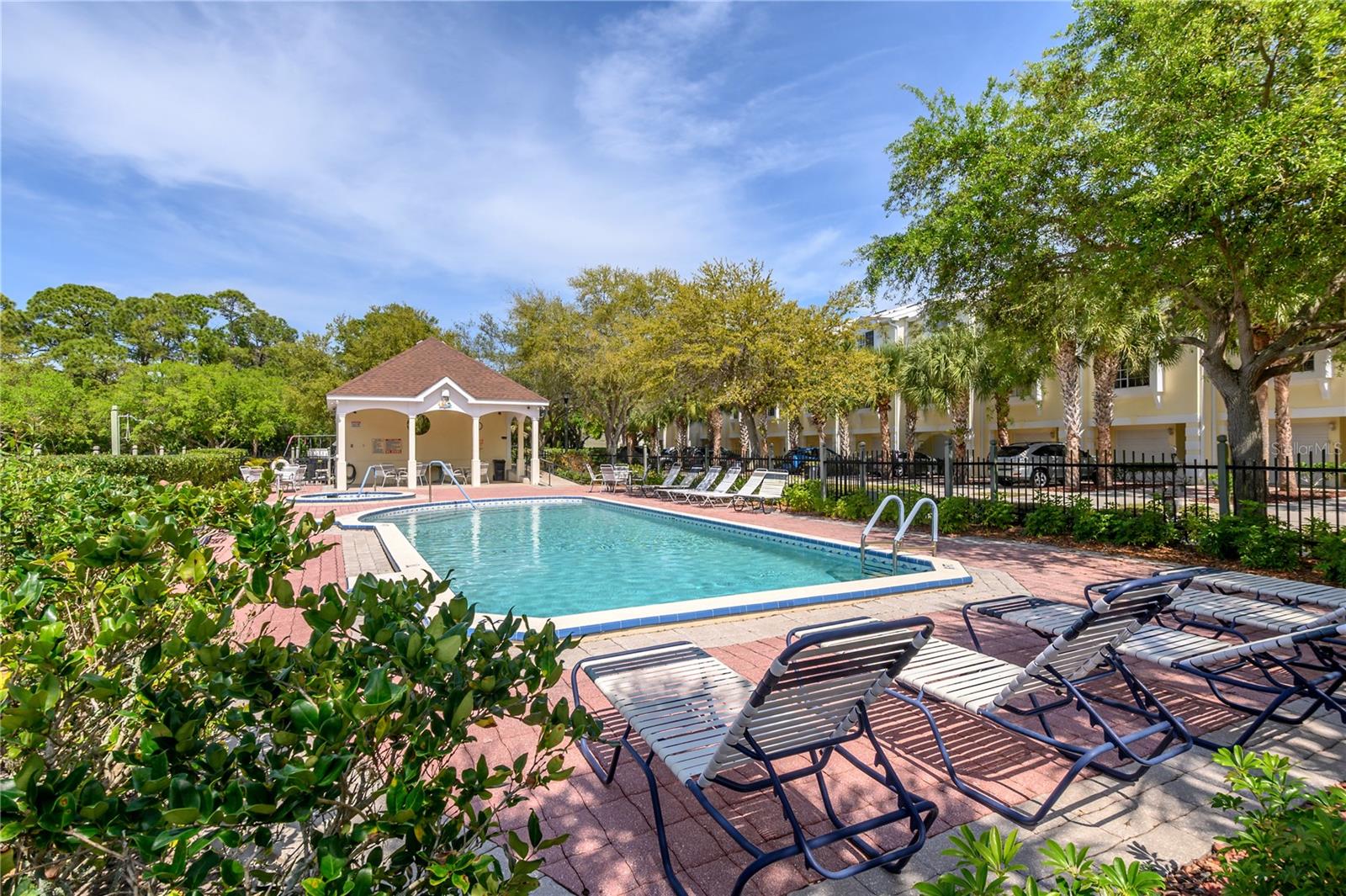 SEASIDE ESTATES - Residential