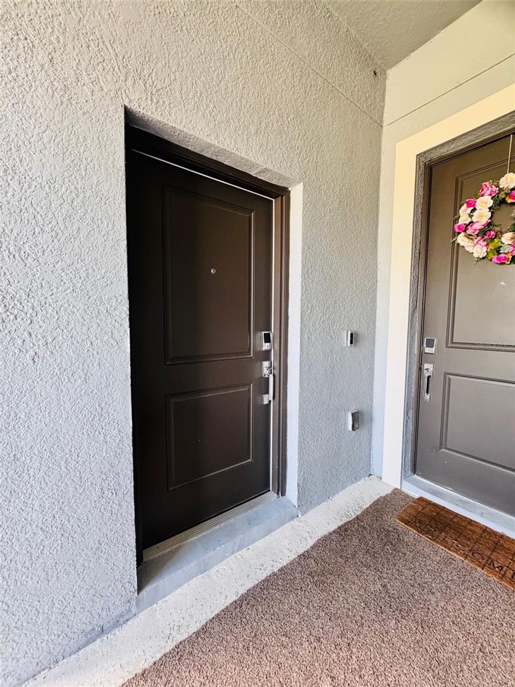 Photo of 142 Aces High Ln, Davenport, FL 33896 (MLS # O6374705)