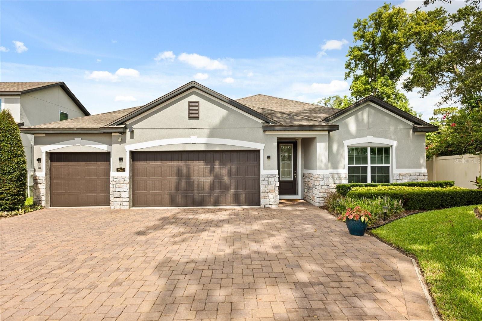 242 OAKMONT RESERVE CIRCLE