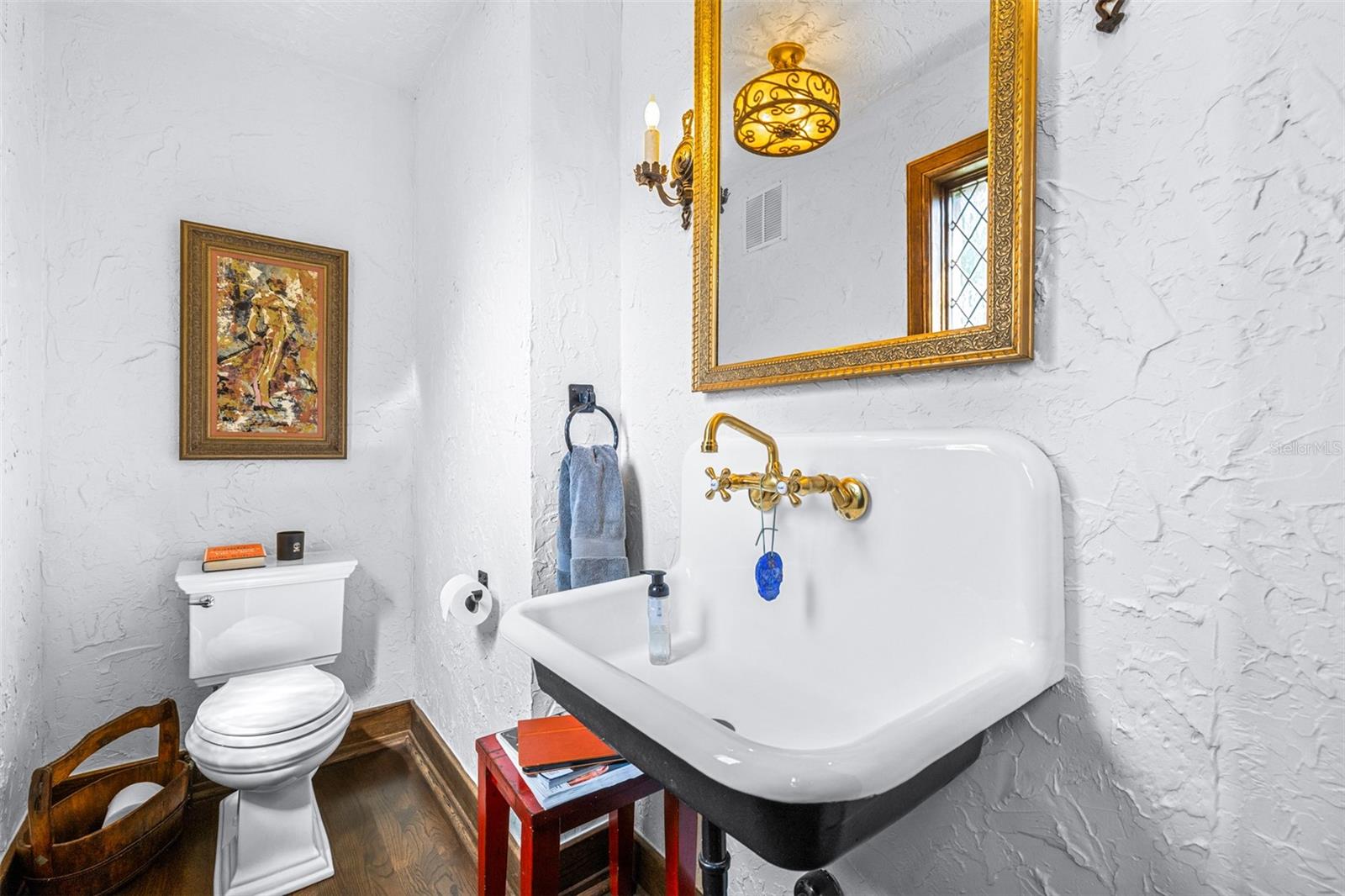 DAVIS ISLANDS PB10 PG52 TO 57 - Residential