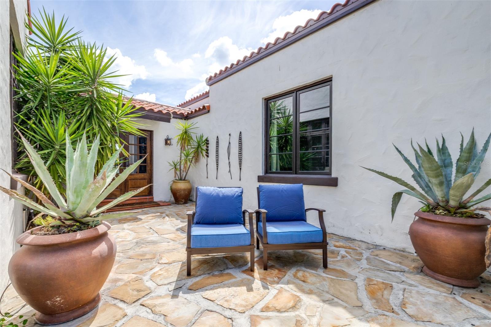 DAVIS ISLANDS PB10 PG52 TO 57 - Residential