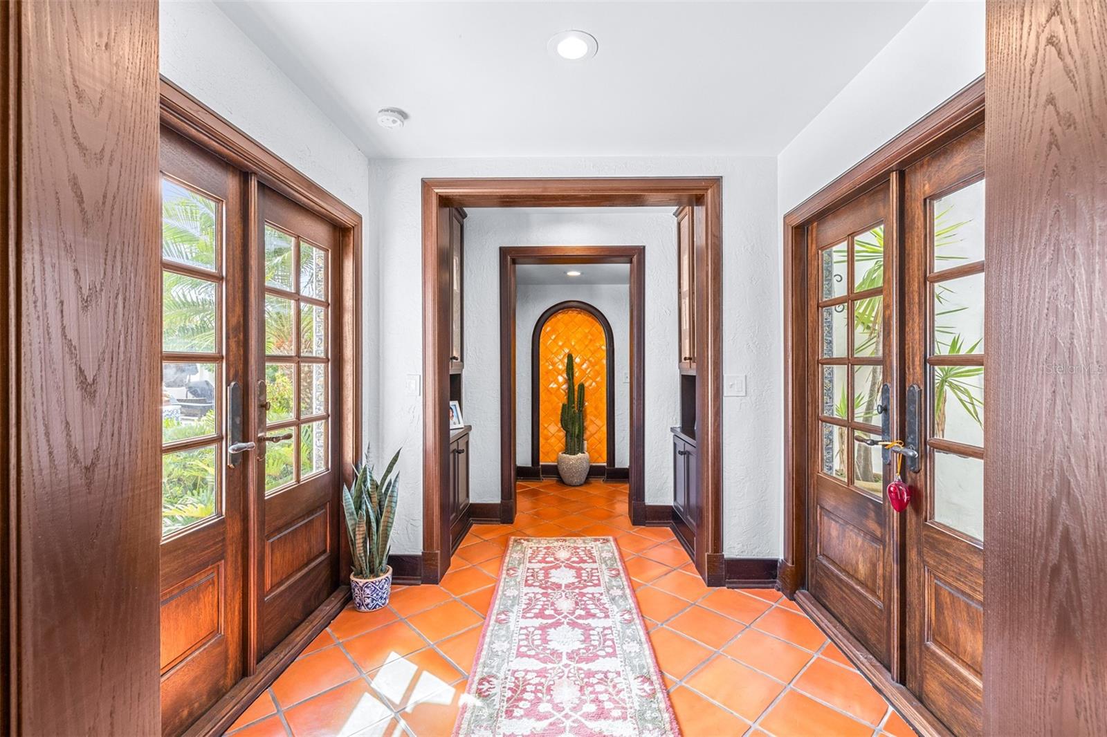 DAVIS ISLANDS PB10 PG52 TO 57 - Residential