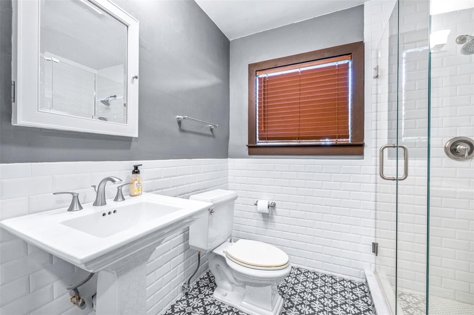 DAVIS ISLANDS PB10 PG52 TO 57 - Residential