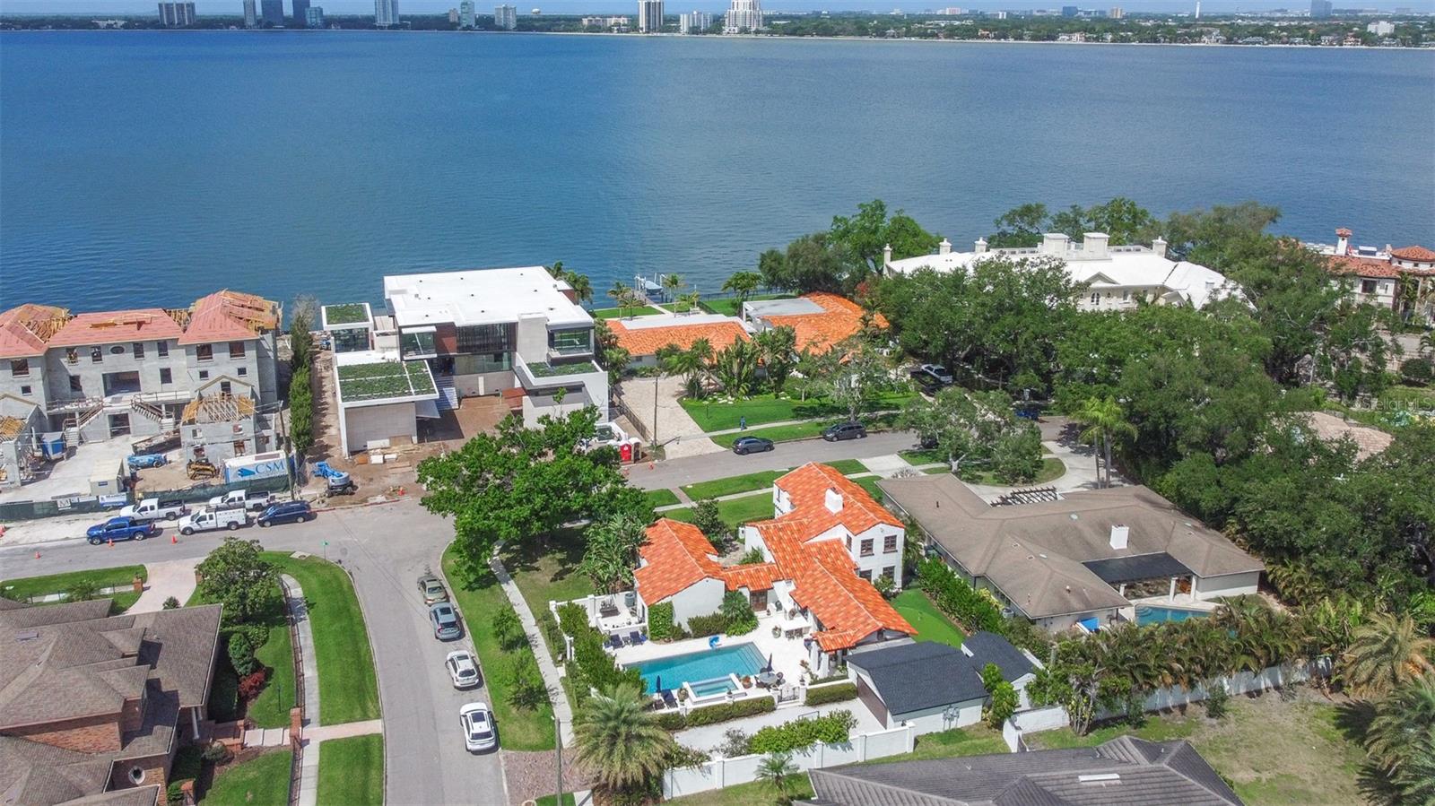 DAVIS ISLANDS PB10 PG52 TO 57 - Residential