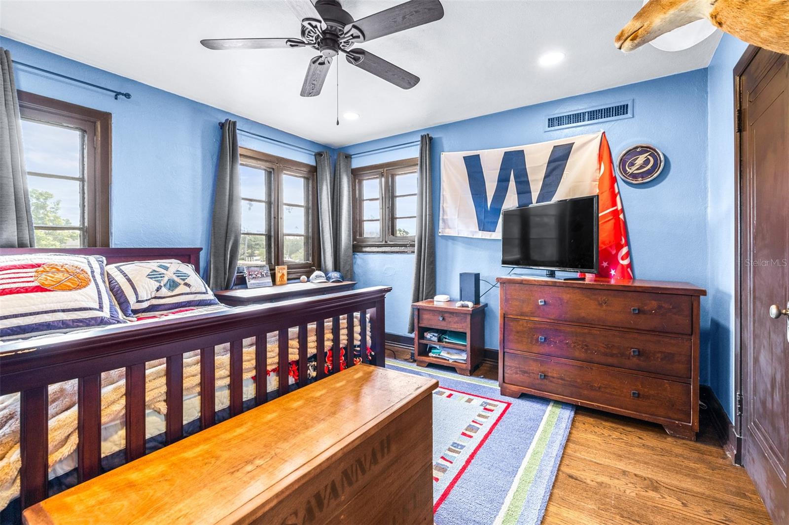 DAVIS ISLANDS PB10 PG52 TO 57 - Residential