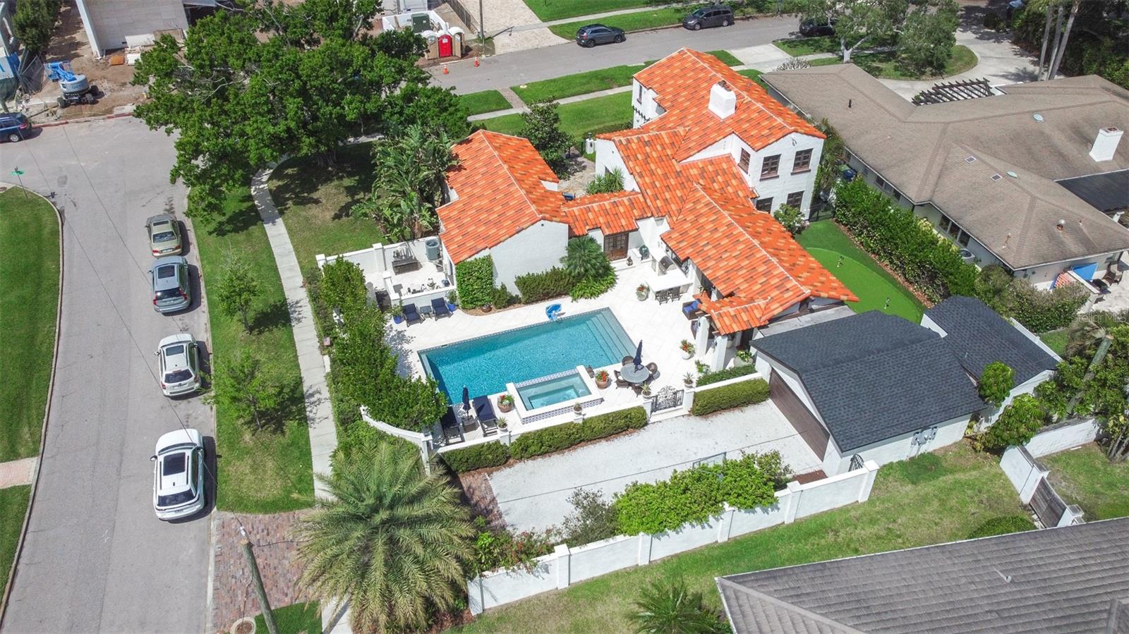 DAVIS ISLANDS PB10 PG52 TO 57 - Residential