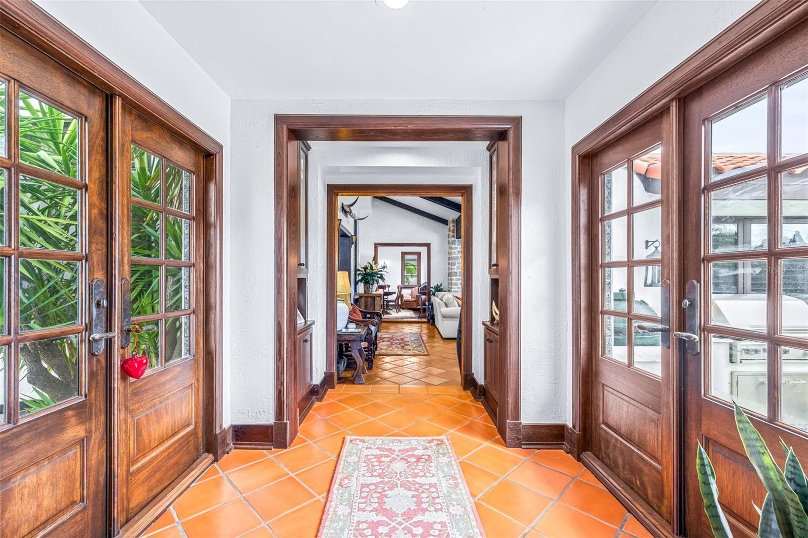 DAVIS ISLANDS PB10 PG52 TO 57 - Residential