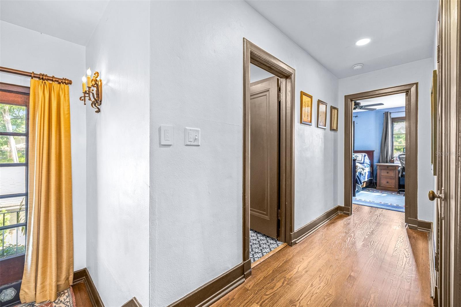 DAVIS ISLANDS PB10 PG52 TO 57 - Residential