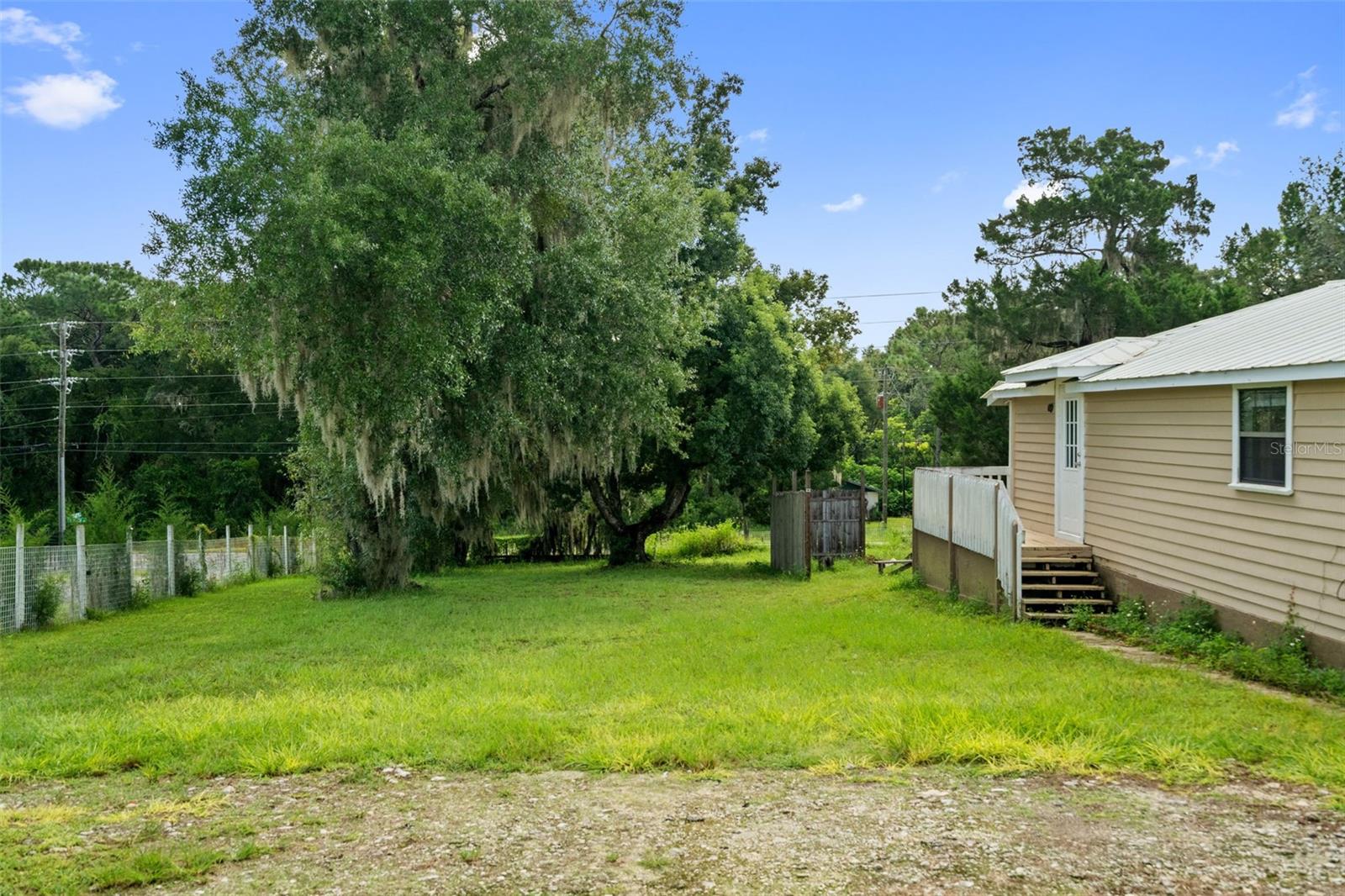 7004 E HIDDEN COURT