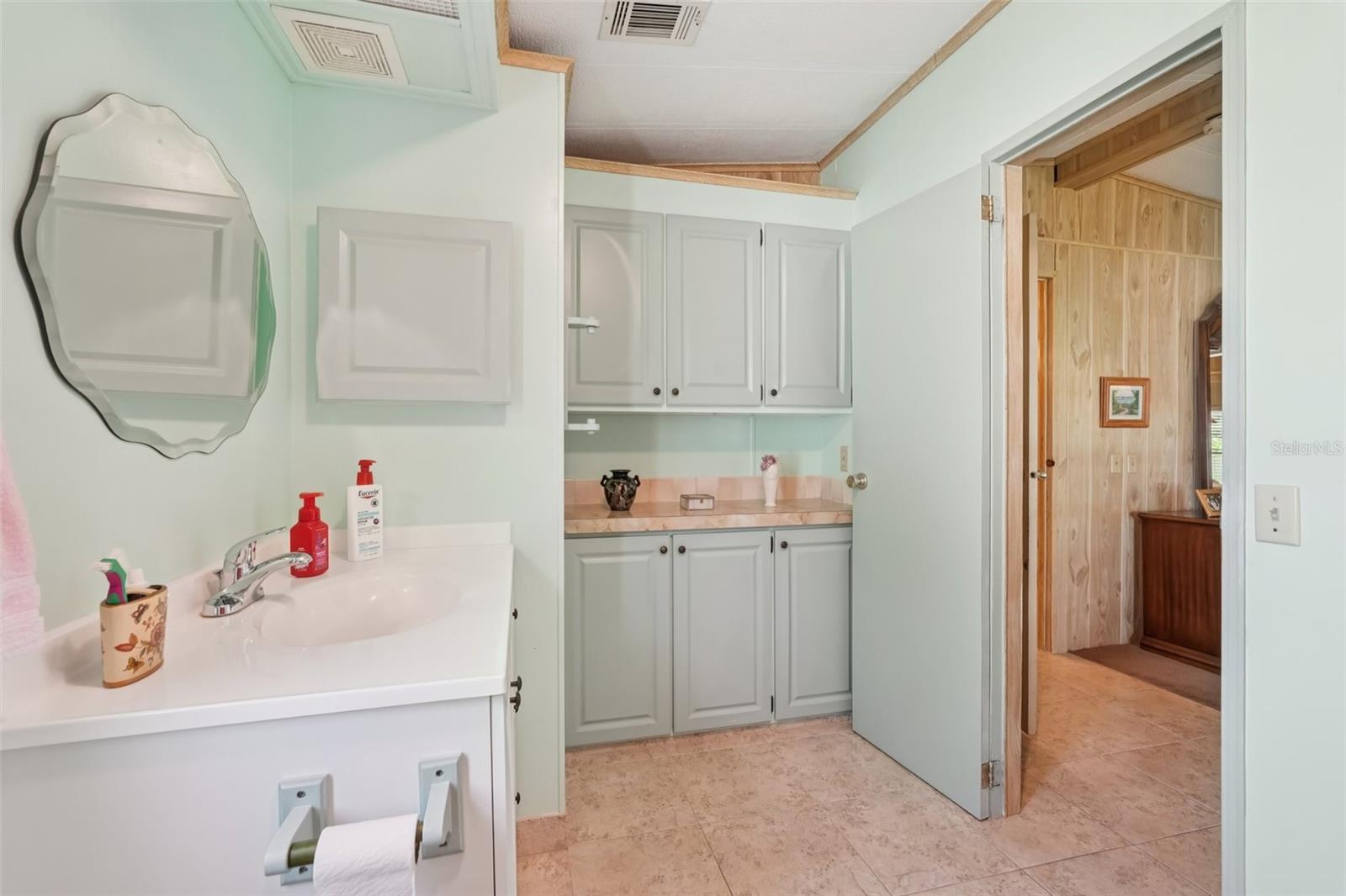 TAVARES LAKE FRANCES ESTATES - Residential