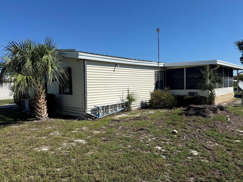 TAVARES LAKE FRANCES ESTATES - Residential