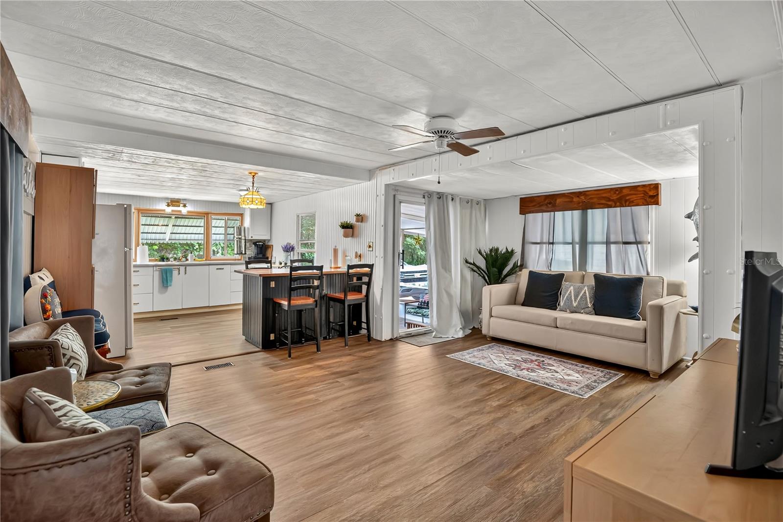 LEISURE WORLD PARK - Residential