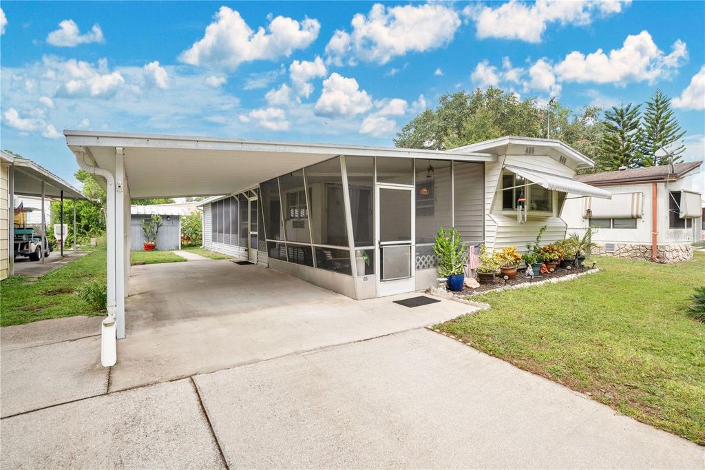 Photo of 106 Palm Drive, Debary, FL 32713 (MLS # O6390349)
