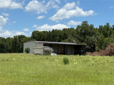 Tiny photo for SE Sunset Harbor Road, Weirsdale, FL 32195 (MLS # OM724719)