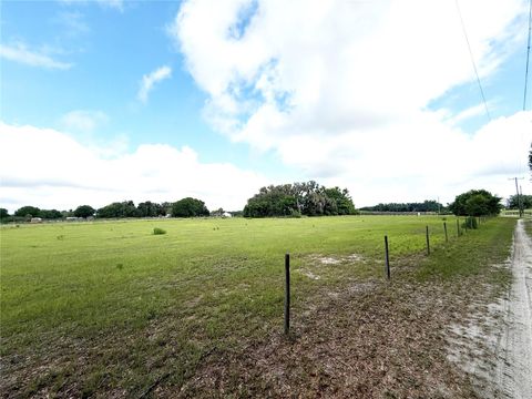 Tiny photo for SE Sunset Harbor Road, Weirsdale, FL 32195 (MLS # OM724719)