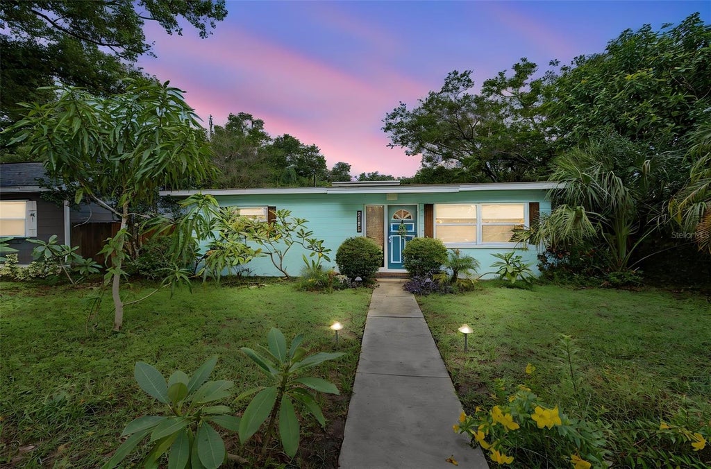 Photo of 1619 53rd Street S, Gulfport, FL 33707 (MLS # TB8555130)