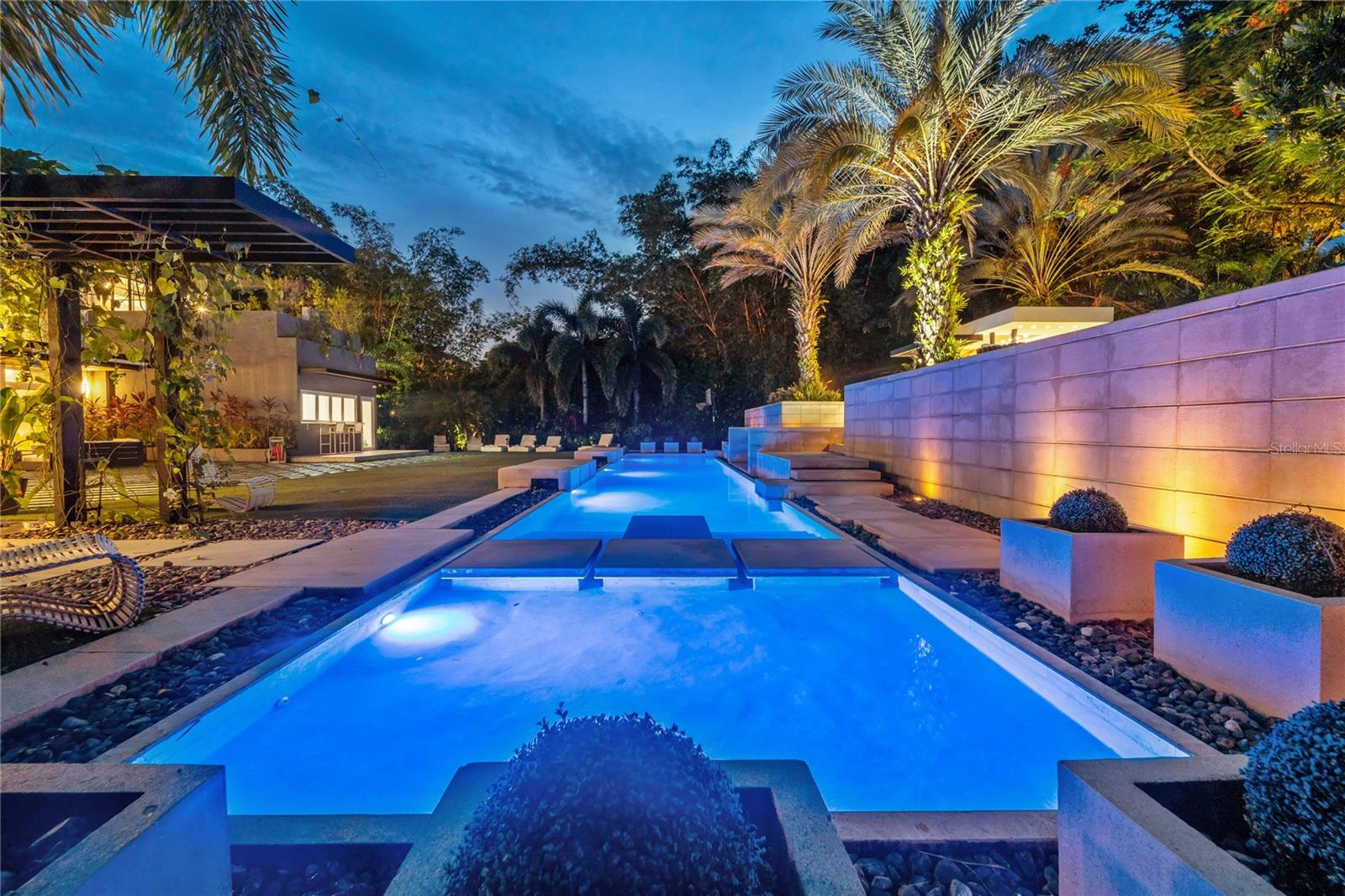 276 DORADO BEACH EAST