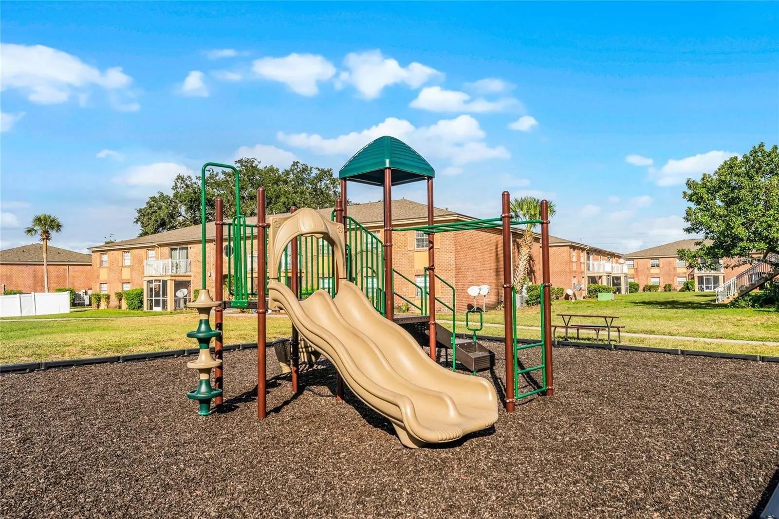 448 BANYON TREE CIRCLE 206