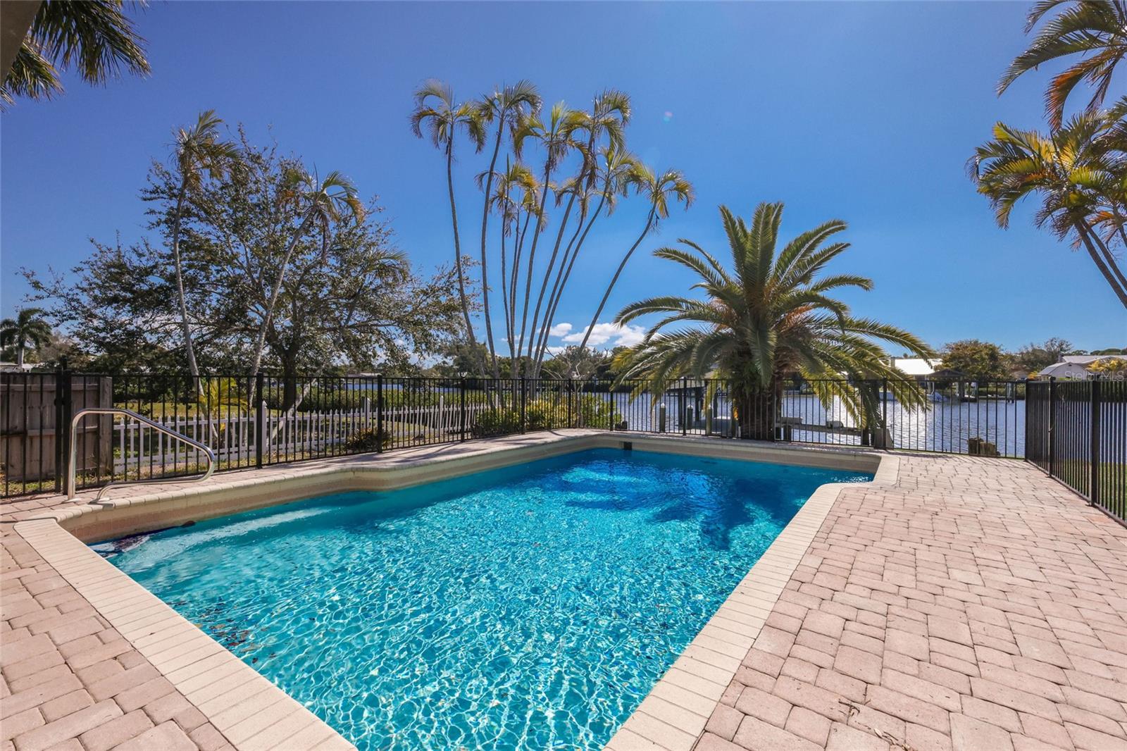 BAYOU HARBOR - Residential