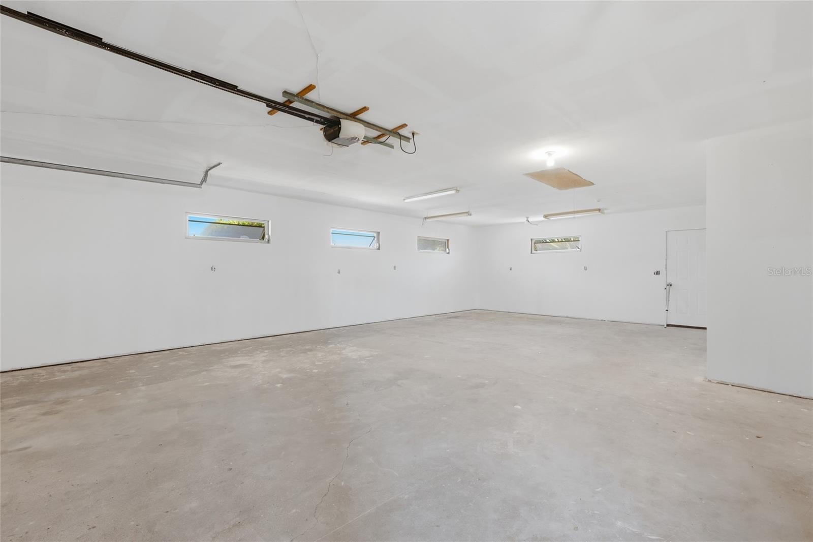 BAYOU HARBOR - Residential