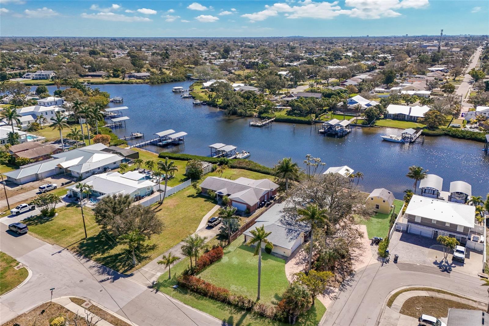 BAYOU HARBOR - Residential