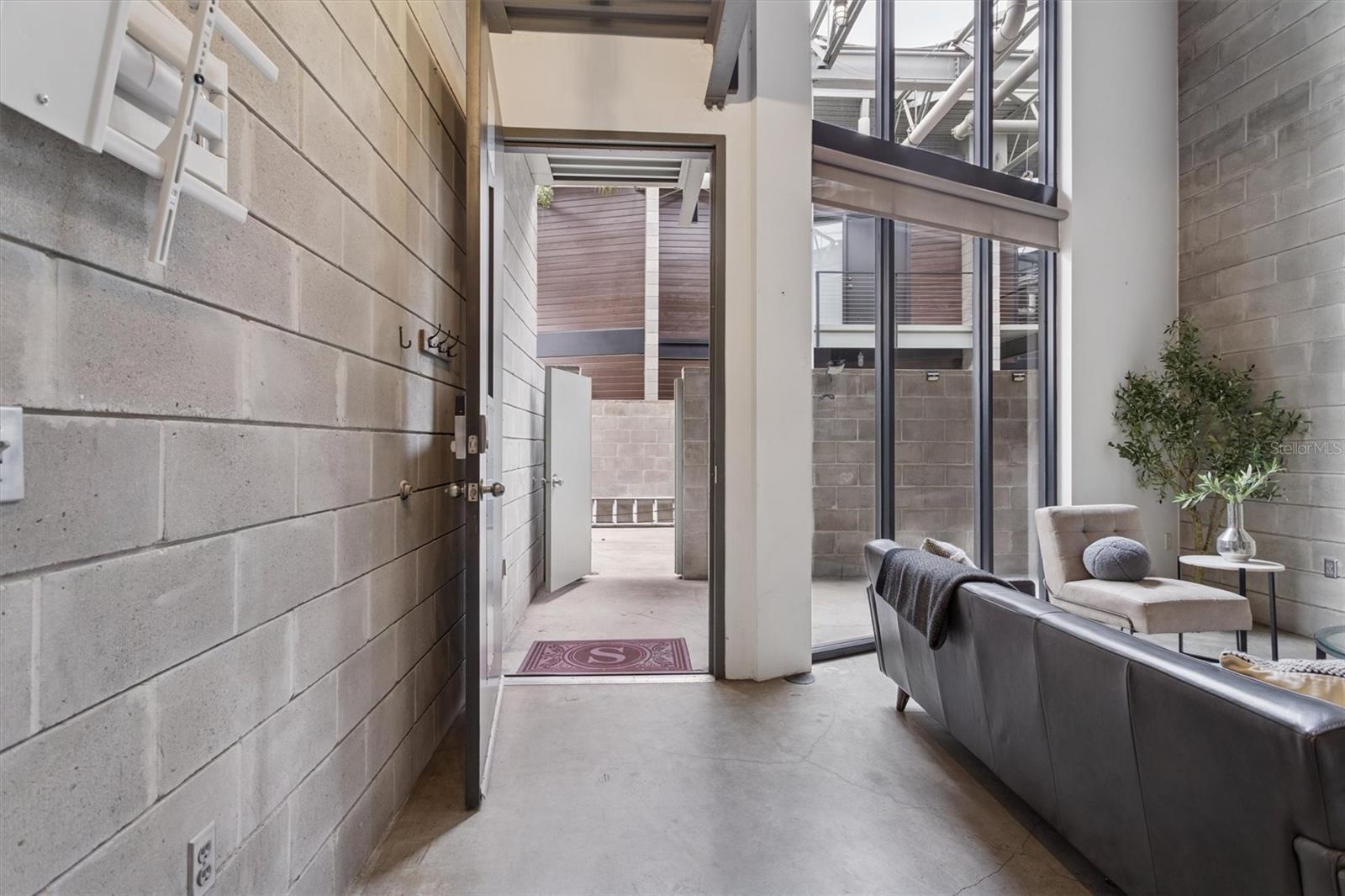 CHANNELSIDE LOFTS - Residential