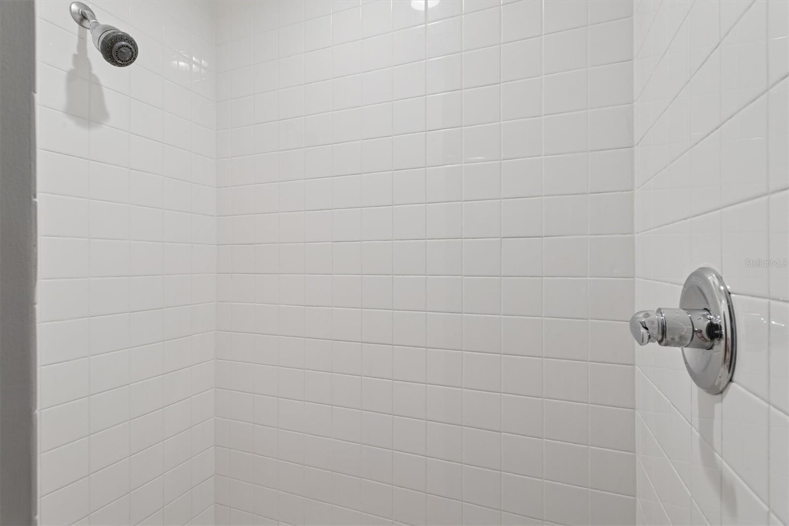 CHANNELSIDE LOFTS - Residential