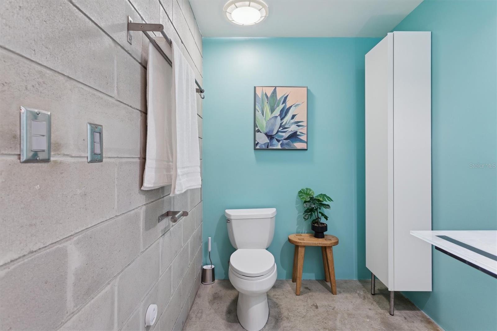 CHANNELSIDE LOFTS - Residential