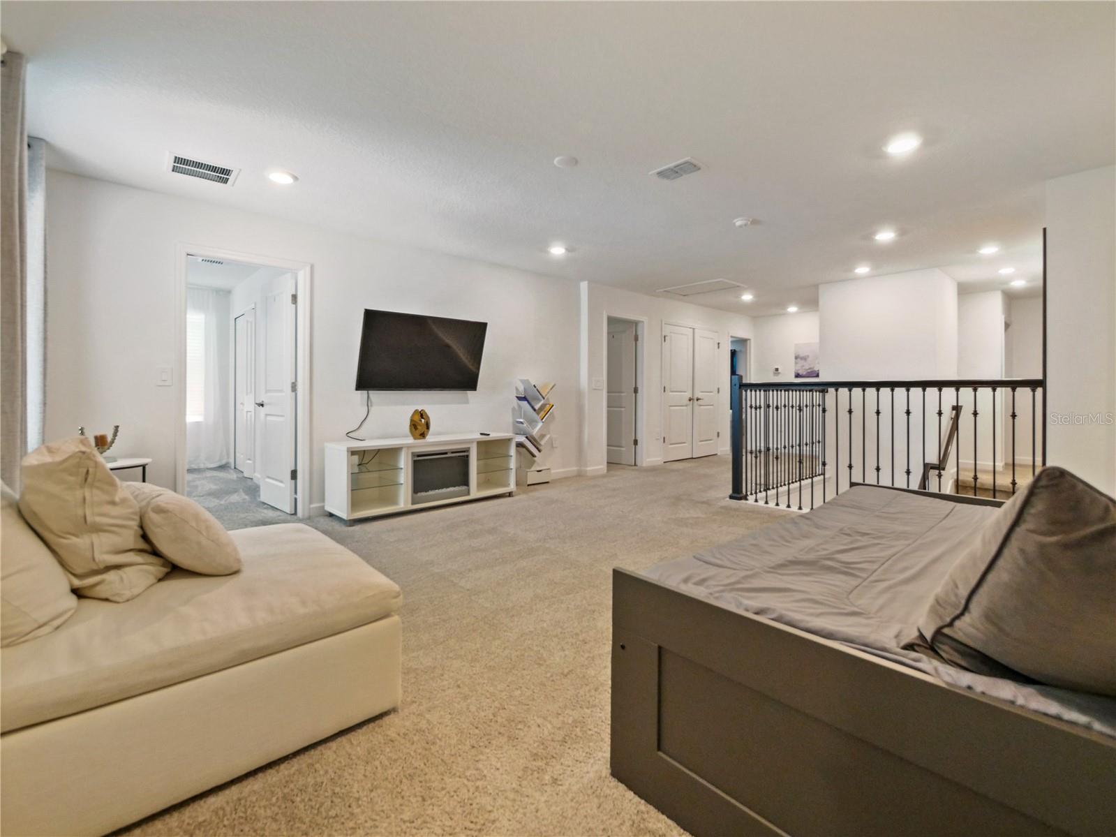 STONEYBROOK SOUTH NORTH PRCL PH 7 - Residential Lease