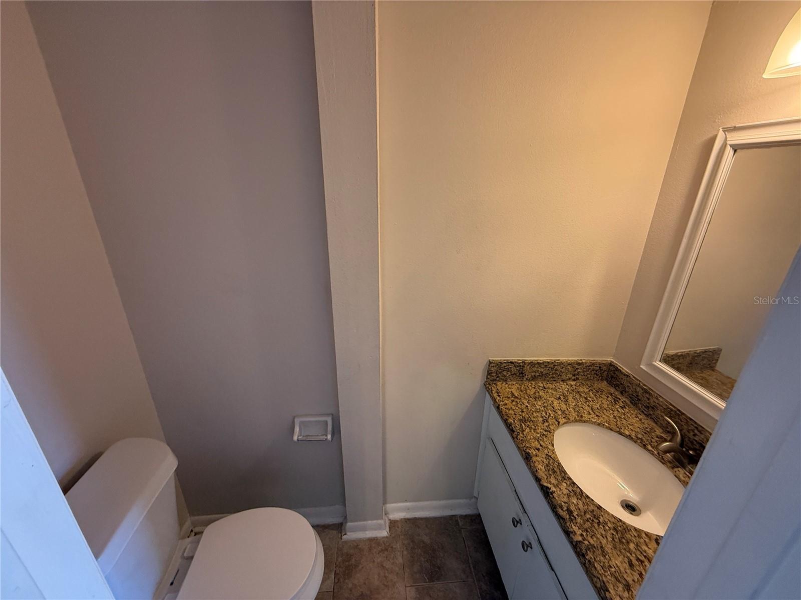 WASHINGTON SQUARE TOWNHOME CON - Residential