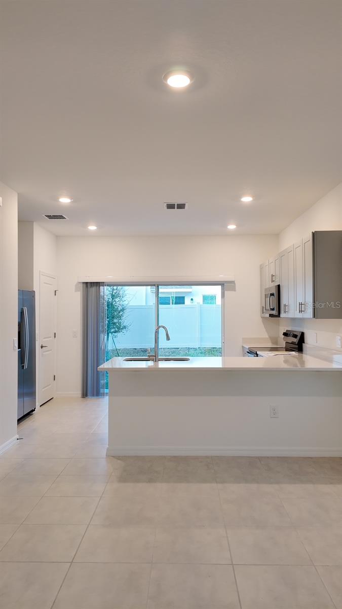 WESTVIEW POD A PH 1B & 2 - Residential Lease