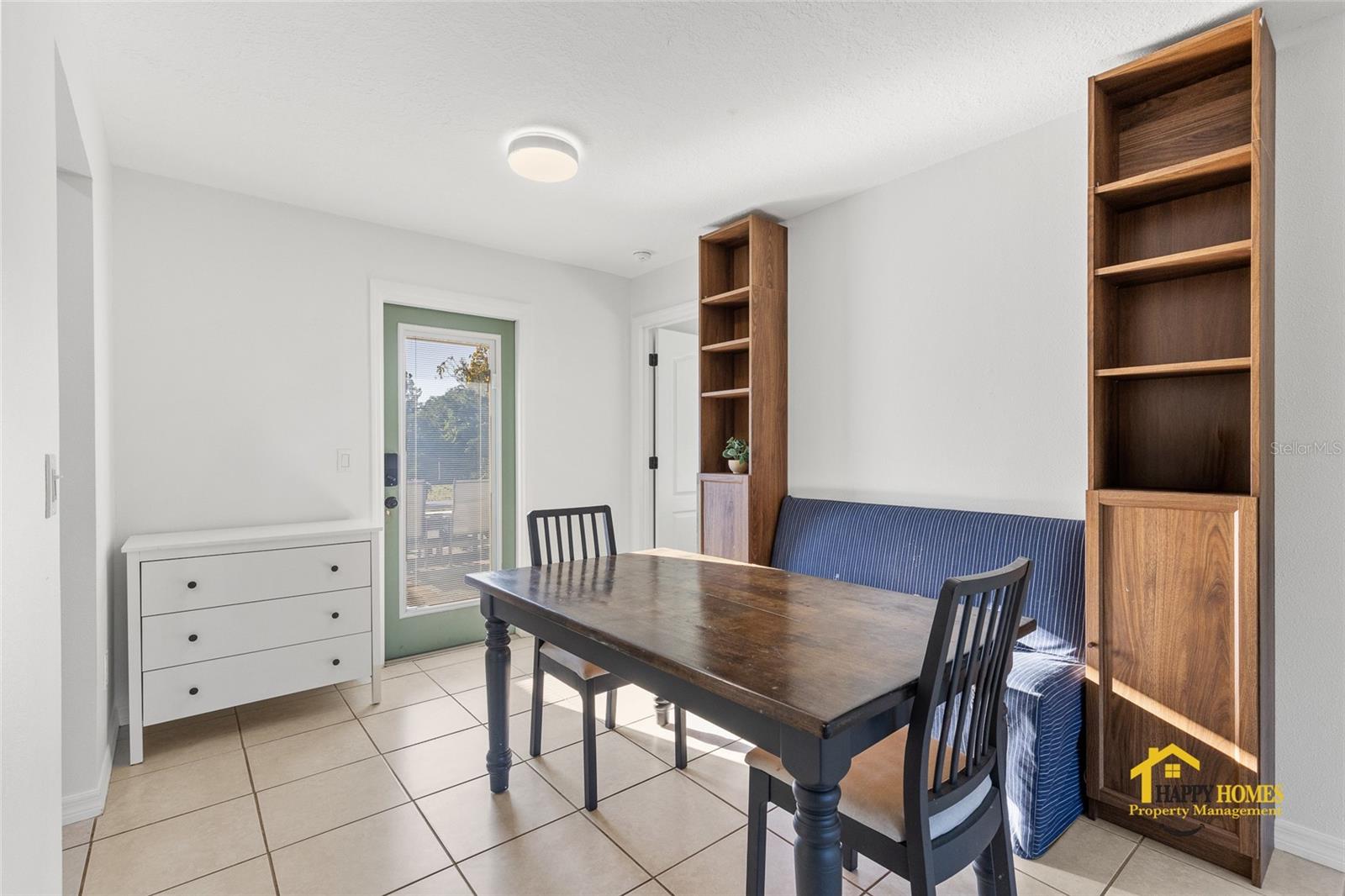 BAY LAKE RANCH UNIT 02 - Residential Lease