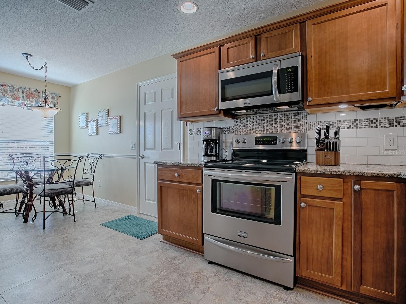 3330 MAYFLOWER LOOP