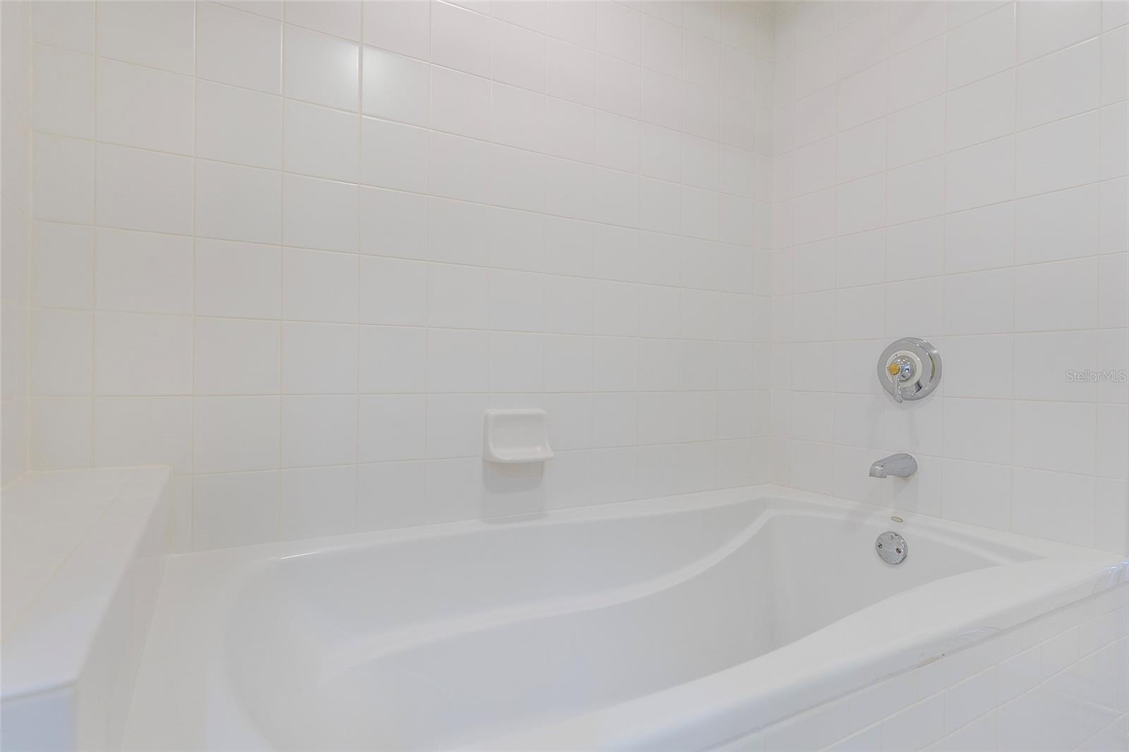 RIVERS EDGE HARBOUR VILLAGE - Residential