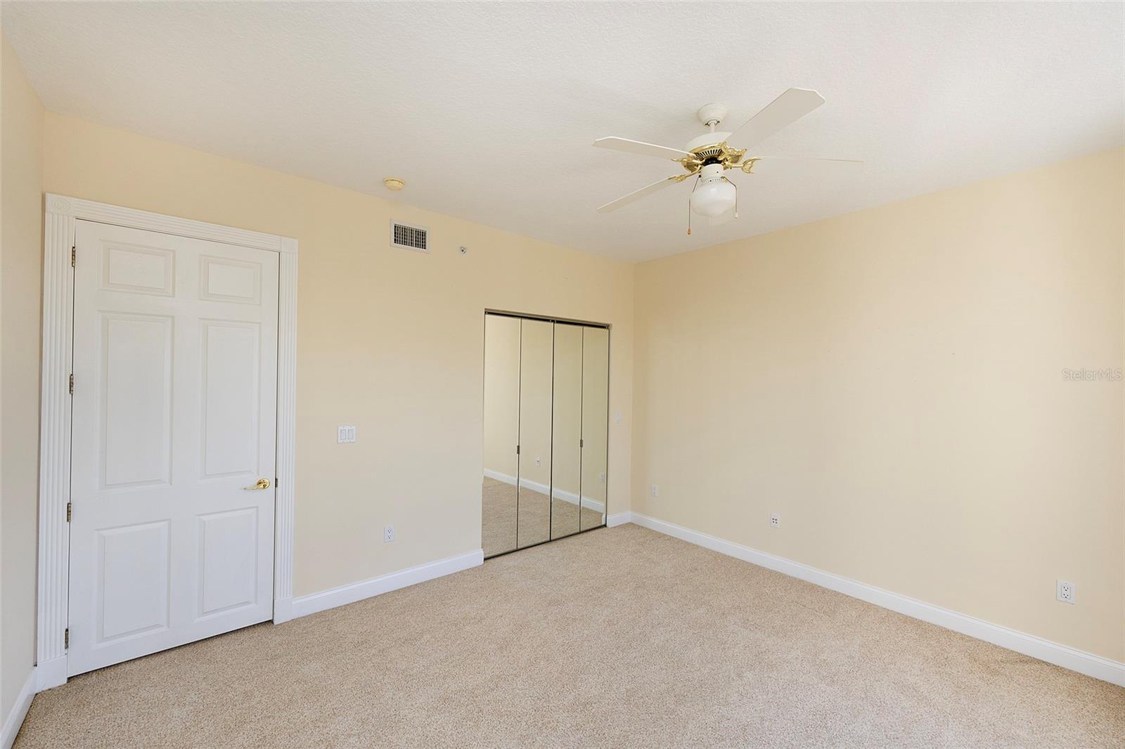 RIVERS EDGE HARBOUR VILLAGE - Residential