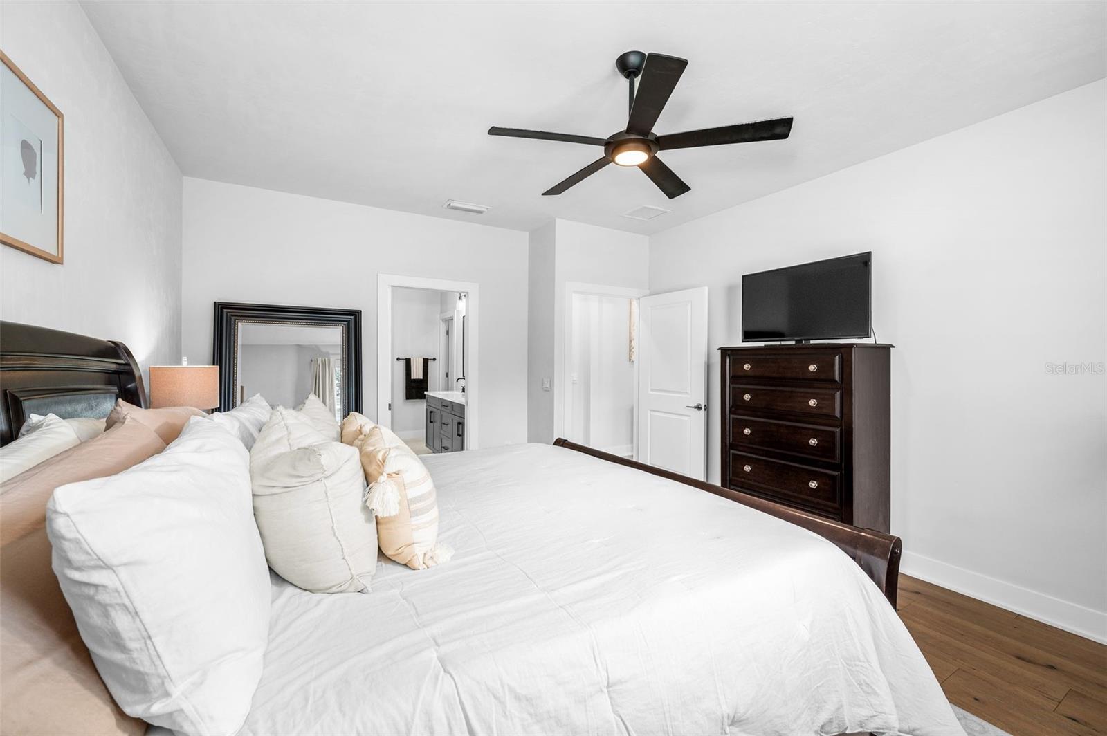 LAUREATE VILLAGE PH I UNIT I PB 37 PG 26 - Residential