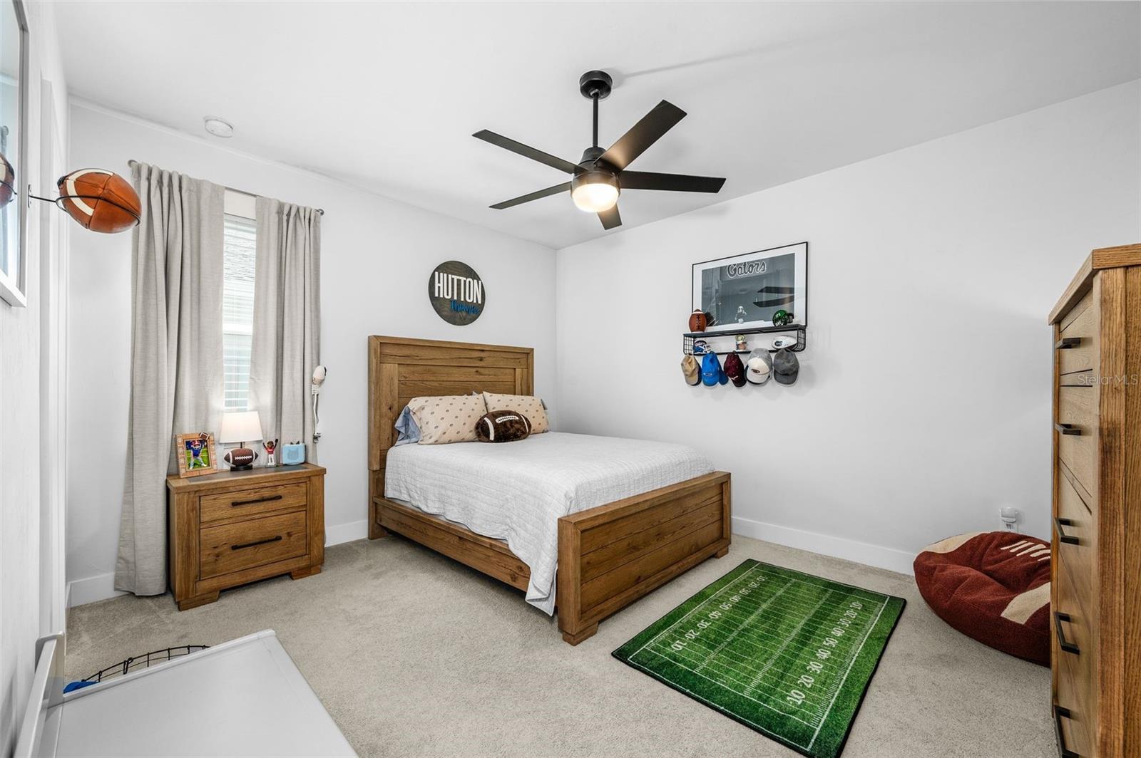 LAUREATE VILLAGE PH I UNIT I PB 37 PG 26 - Residential