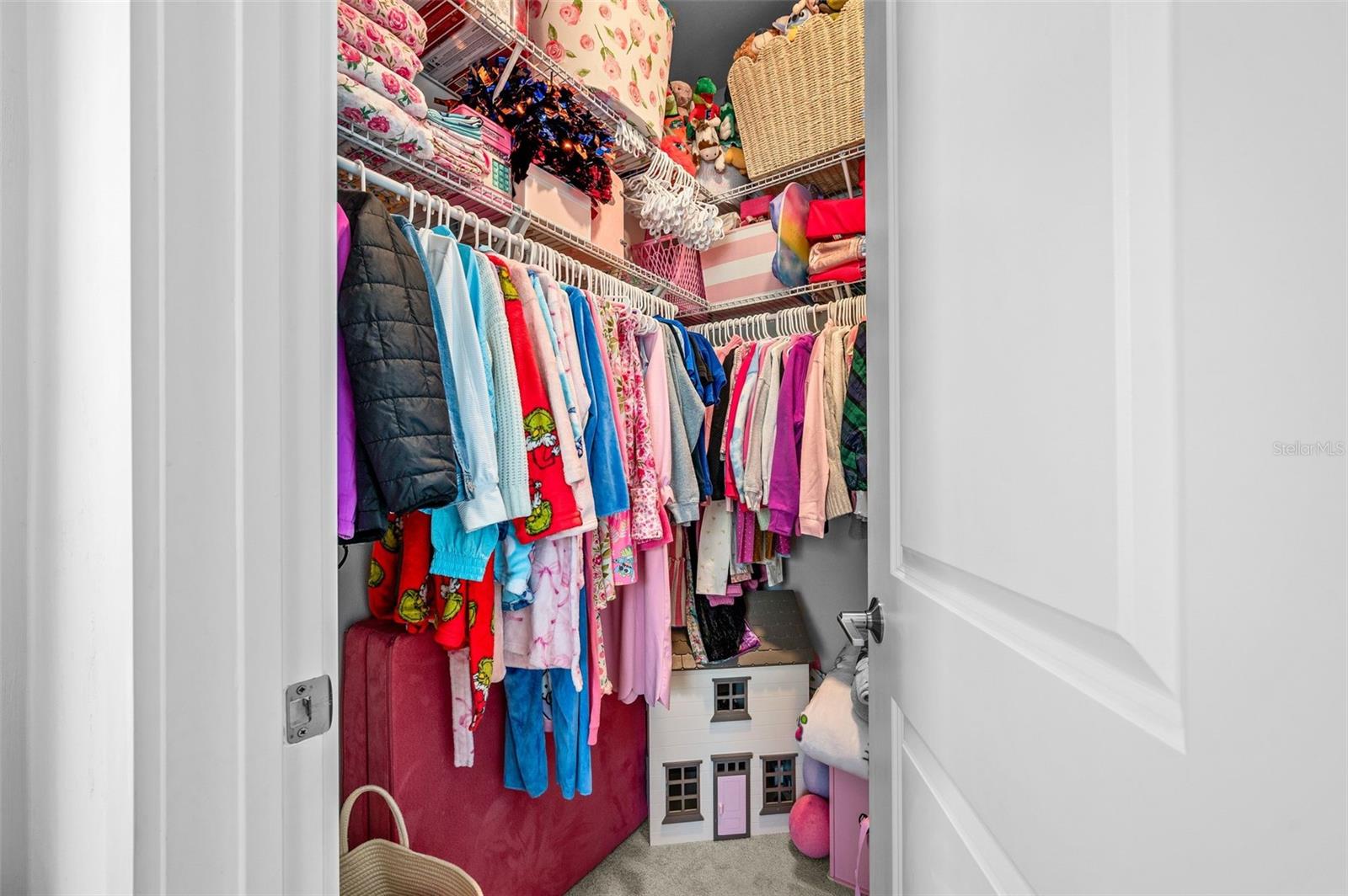 LAUREATE VILLAGE PH I UNIT I PB 37 PG 26 - Residential