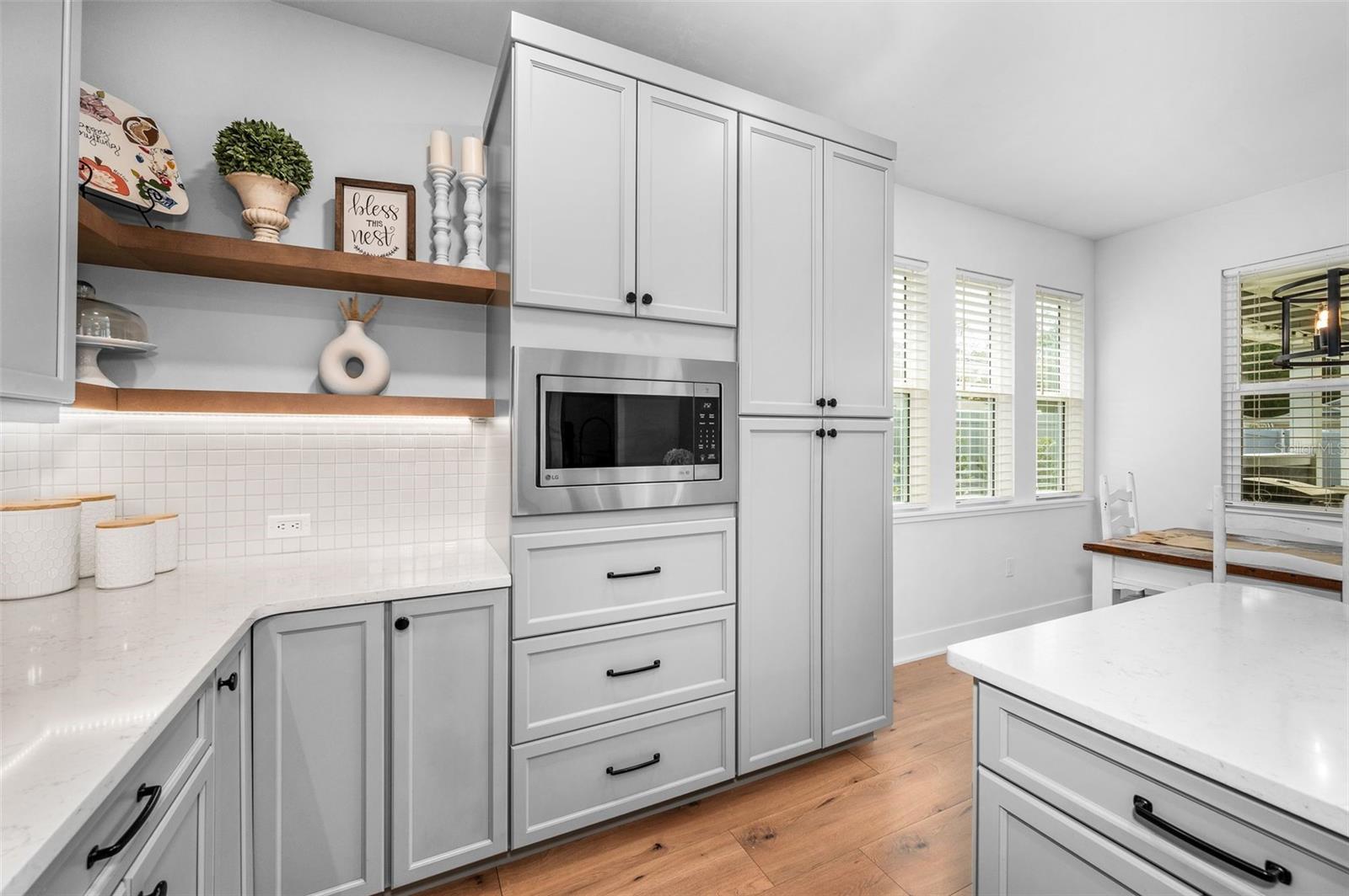 LAUREATE VILLAGE PH I UNIT I PB 37 PG 26 - Residential