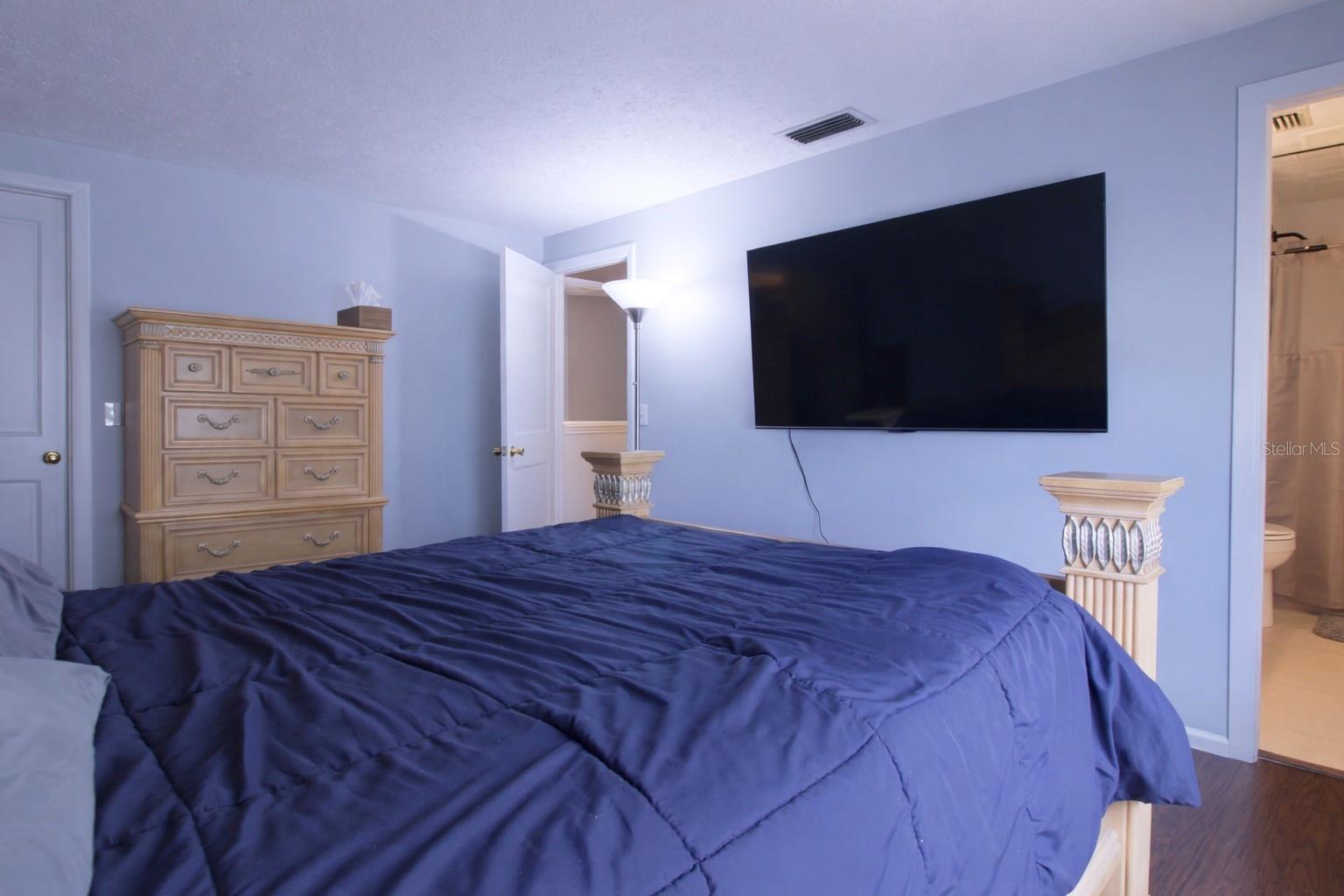 LAKEWOOD GARDENS - Residential