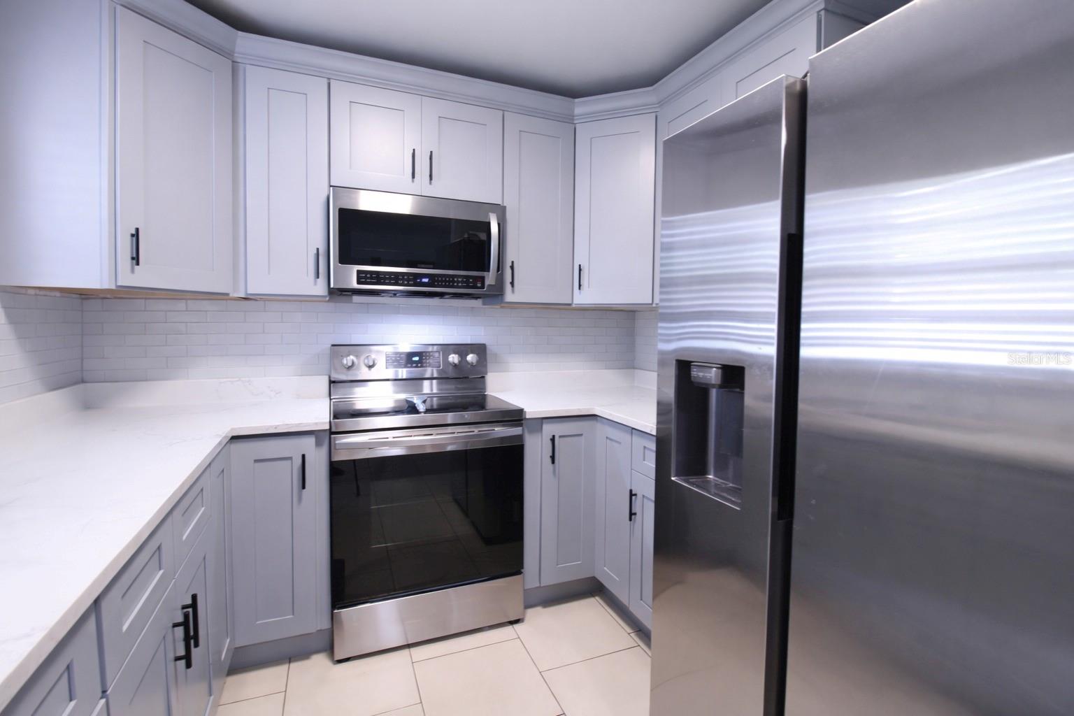 LAKEWOOD GARDENS - Residential