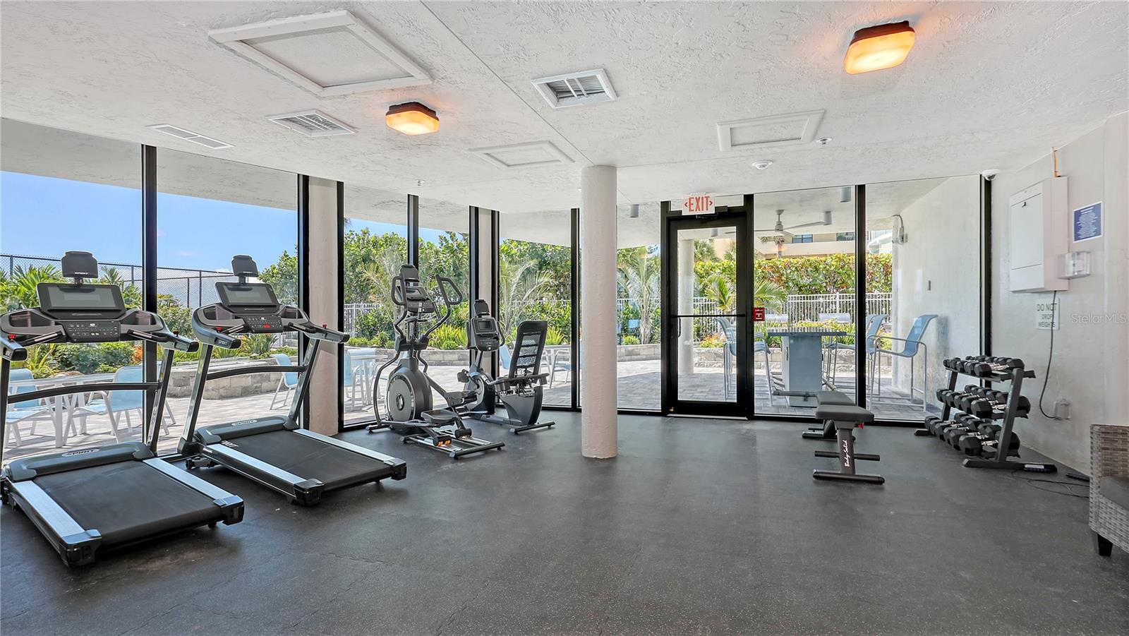 HOUSE SUN - Residential