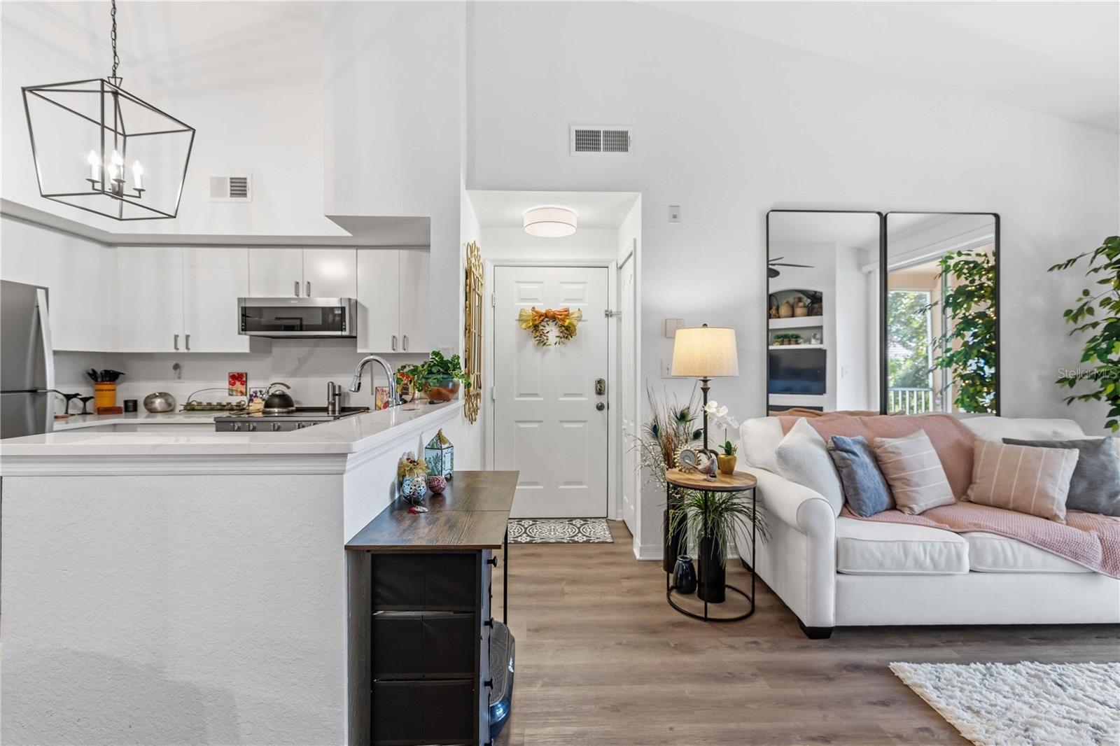 BELLA VILLINO I - Residential Lease